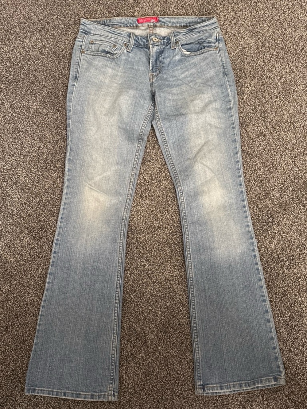 Levi's Light Blue Flare Jeans - Mid-Rise